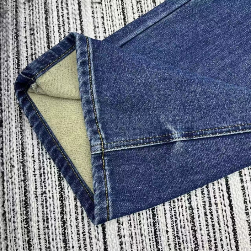 Ch**el jeans